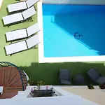 게스트하우스 Carmen -- Boutique By The Sea