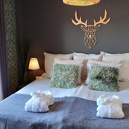 Konukevi Carmen -- Boutique By The Sea