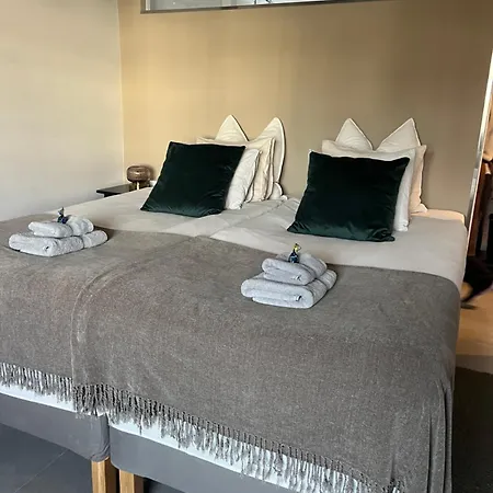 Pensión Carmen -- Boutique By The Sea