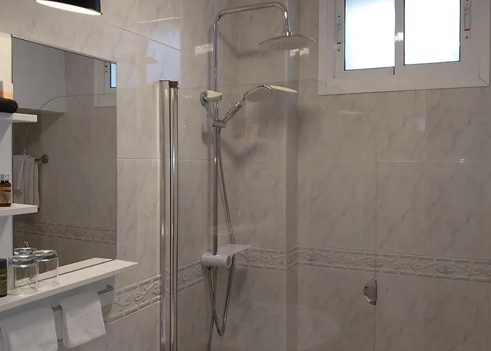 Carmen -- Boutique By The Sea 3*