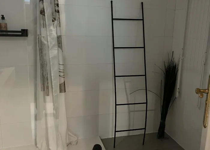 Carmen -- Boutique By The Sea 3*