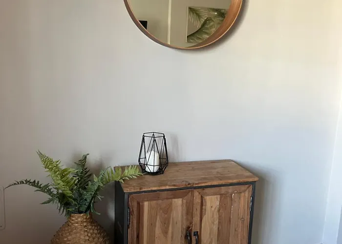 Carmen -- Boutique By The Sea Гостевой дом Нерха